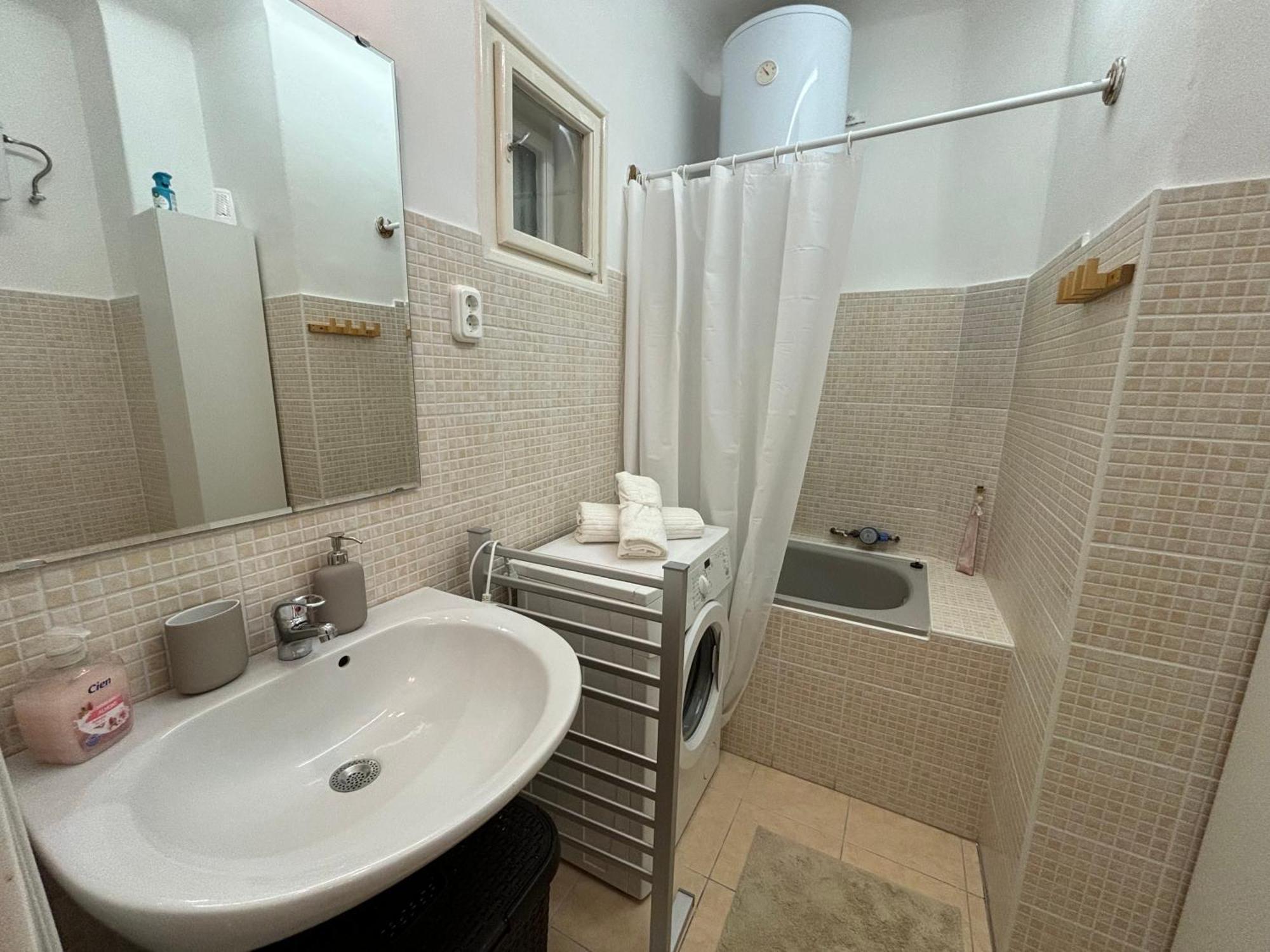Downtown Hideaway Apartman Budapest Exterior photo